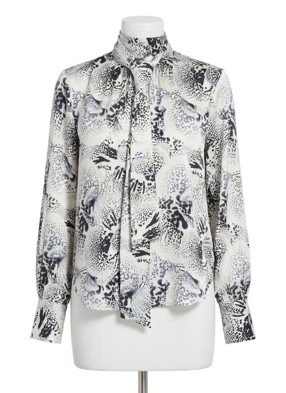 NEW LYSSE onyx embellished scarf neck blouse in winter orchid